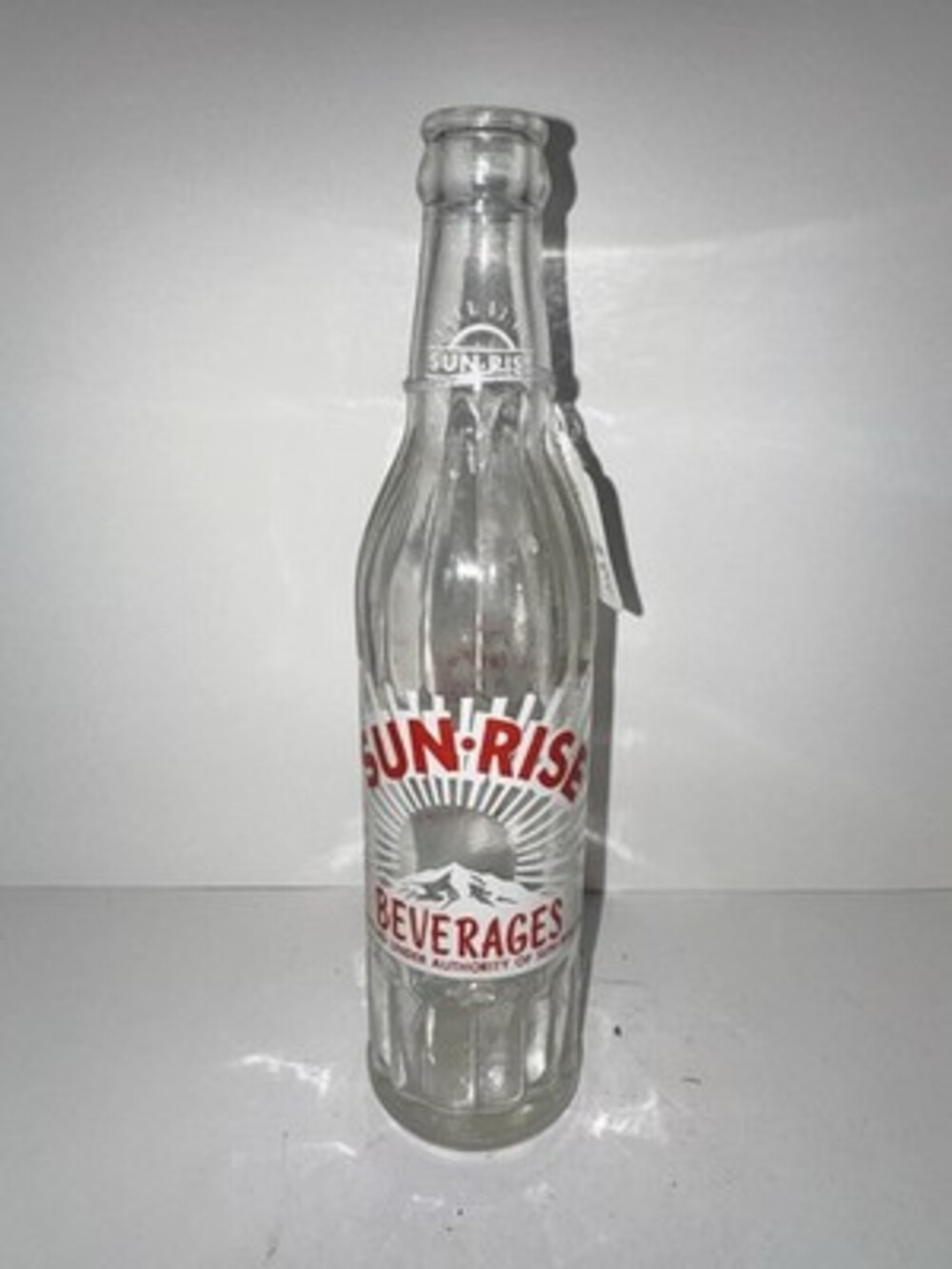 Rare Vintage Sunrise Beverages Trenton, Missouri MO. Soda Bottle 10oz.